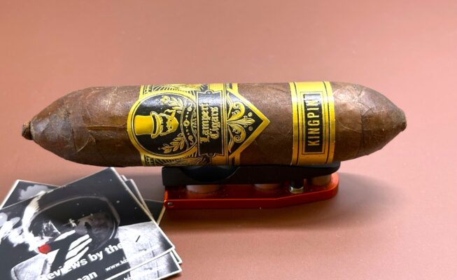 lamper kingpin Ujtaug