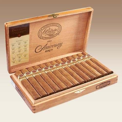 Padron 1964 Anniversary No. 4 Natural Padron 1964 Anniversary No. 4 Natural