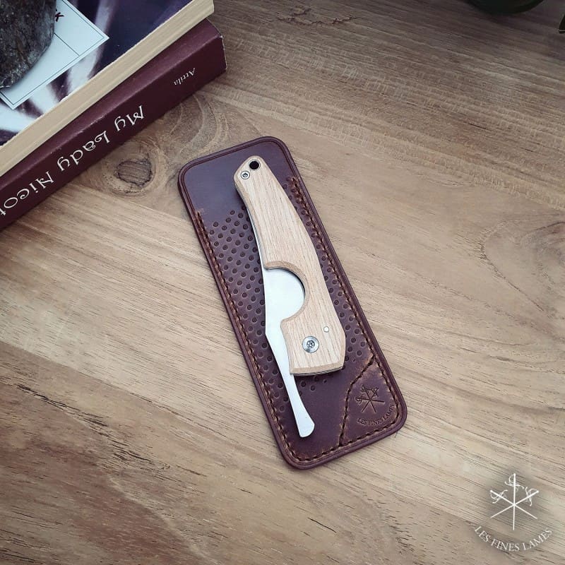 Vintage Racing Leather Sheath For Les Fines Lames Cutter Vintage Racing Leather Sheath for Les Fines Lames Cutter - Image 2