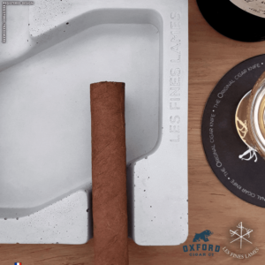 Les Fines Lames Dyad Ashtray - Grey dyad concrete ashtray grey 1