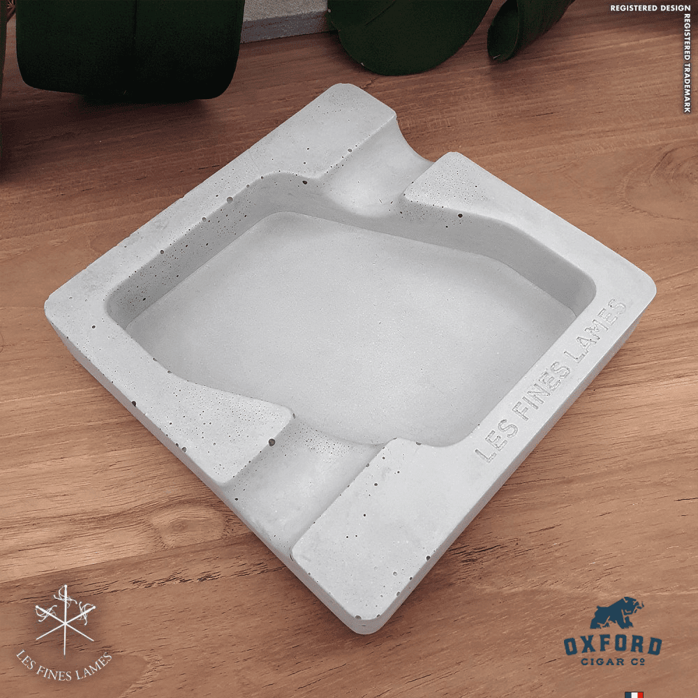 Les Fines Lames Dyad Ashtray - Grey Les Fines Lames DYAD Ashtray - Grey - Image 2