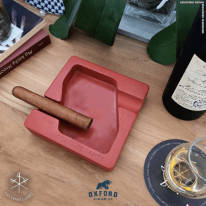 Les Fines Lames Dyad Ashtray - Red dyad concrete ashtray red