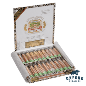 Box of Arturo Fuente Chateau Fuente Maduro - Medium Bodied Dominican Cigar