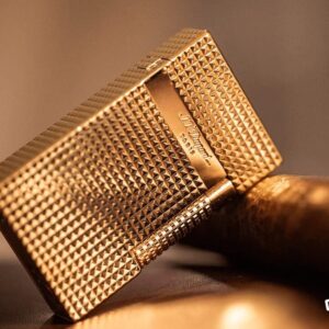 S.t. Dupont Le Grand Yellow Gold Diamond Head Lighter S.T. Dupont Le Grand Yellow Gold Diamond Head Lighter Glamour Shot