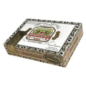 Arturo Fuente Maduro Petit Corona