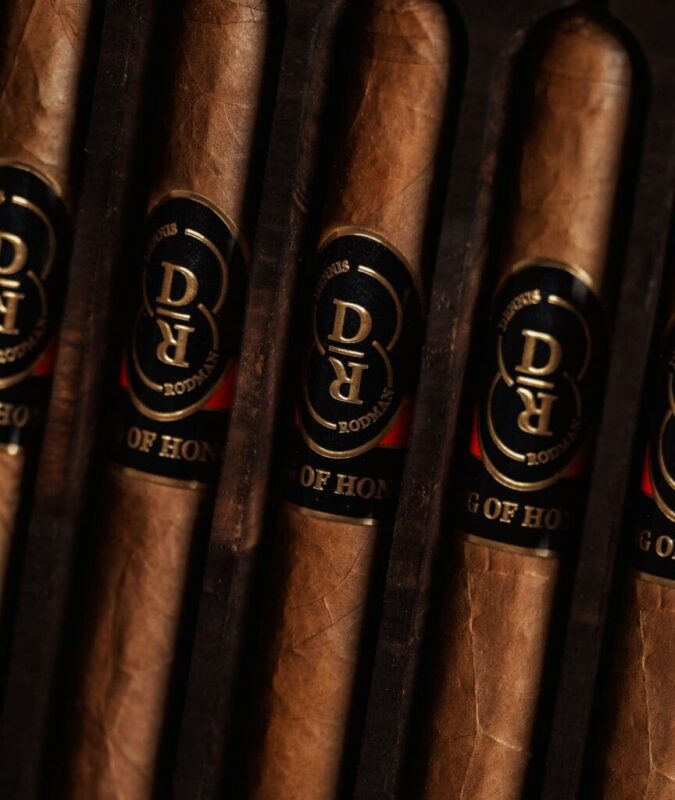 Dreamer Cigars Presents The Dennis Rodman Ring Of Honor Cigar 1 88 864x1024 OoTUR9