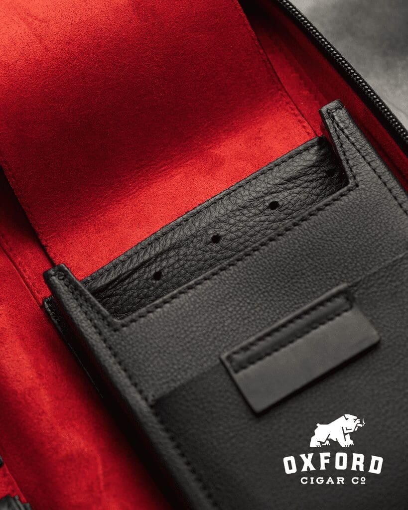 Peter James Crimson Noir Elegance Carry Humidor Peter James Crimson Noir Elegance Carry Humidor - Image 2