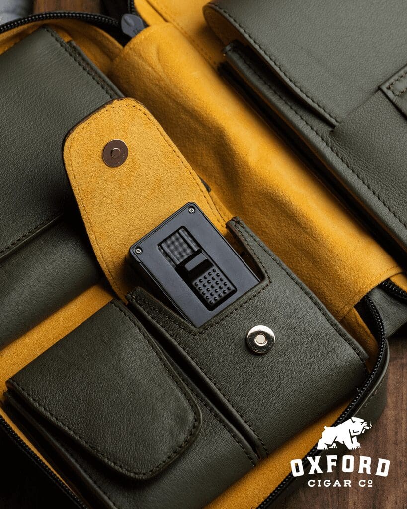 Peter James Golden Olive Reverie Carry Humidor Peter James Golden Olive Reverie Carry Humidor - Image 3