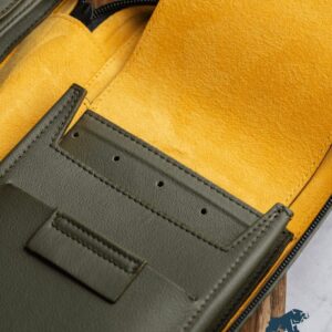 Peter James Golden Olive Reverie Carry Humidor Golden Olive Reverie 6