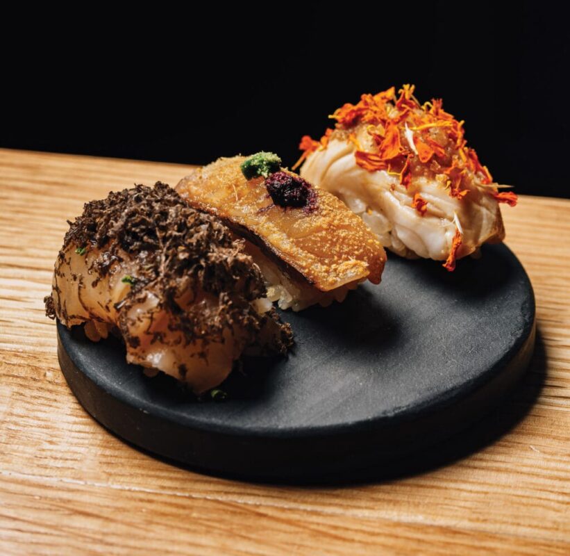 Sushi Bar Miami Beach – Omakase Meets Speakeasy Scallop Sawara Snake Mackrel 1024x998 wQuLJY