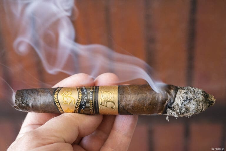 La Flor Dominicana Taa The Golden Salomon Maduro La Flor Dominicana TAA The Golden Salomon Maduro 768x512 qGZTR1