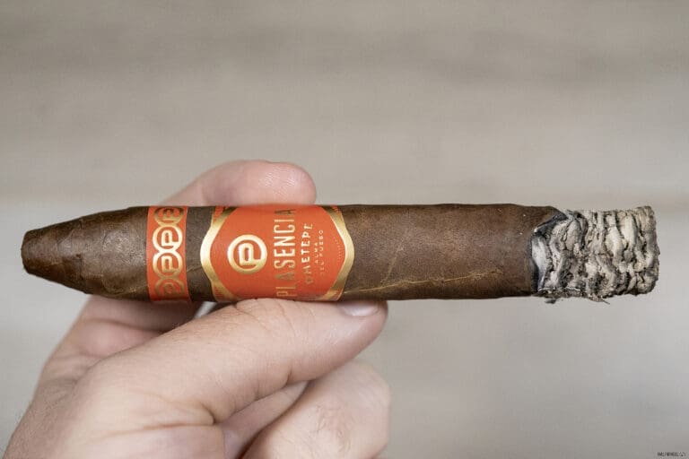 Plasencia Alma Del Fuego Ometepe Edición Limitada Plasencia Alma del Fuego Ometepe Edicion Limitada 2 768x512