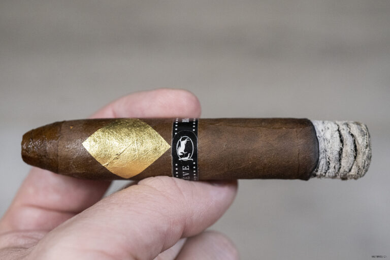 Cavalier Genève Black Series Ii Petit N2 Cavalier Geneve Black Series II Petit N2 2 768x512 iuL0Tw