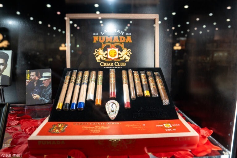 Arturo Fuente Ships La Gran Fumada The Impossible Collection 13 Vol. Ii Arturo Fuente La Gran Fumada The Impossible Collection 13 Vol. II 768x512 gzAu0l