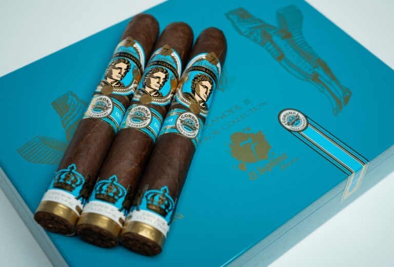 El Septimo Creates Alexander Iii Maduro Toro As Corona Cigar Co. Exclusive El Septimo Emperor Collection Alexander III Maduro Toro feature 1 768x520 EfXPgE