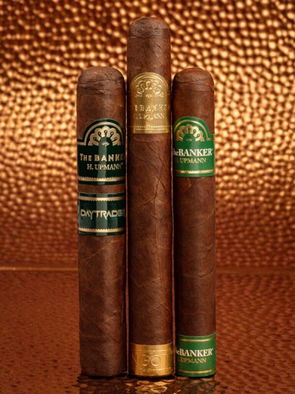H. Upmann Banker Ingot hupmann Banker family Lifestyle 01 768x1024 NJsInM