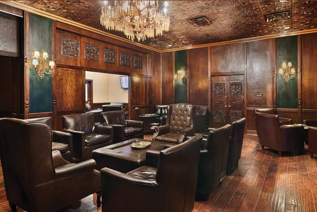 The Chicago Way Landmark Lounge JPEG 1024x683 lHEyfE