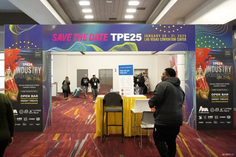 Tpe 2025: Day 0 TPE 2024 Save the 2025 date sign 768x512 86FUWu