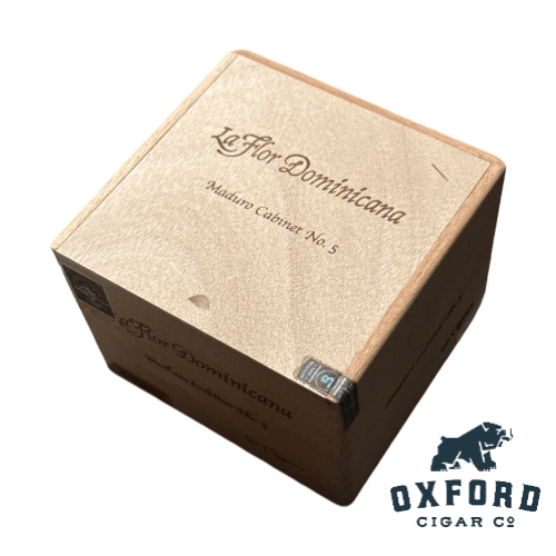 La Flor Dominicana Cabinet Maduro No. 5 La Flor Dominicana Cabinet Maduro No. 5