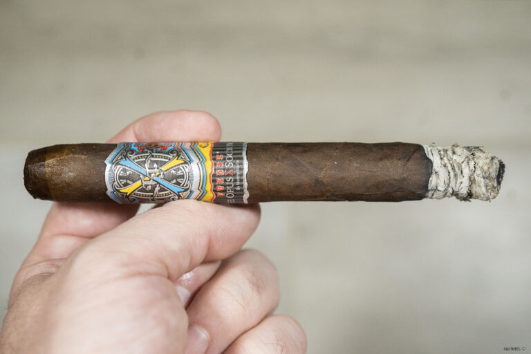 Opusx La Edición De La Sociedad OpusX La Edicion de la Sociedad 1 768x512 PE4mMb