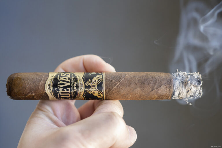 Casa Cuevas La Mandarria Oscuro Casa Cuevas La Mandarria Oscuro 1 768x512 oe0i7I