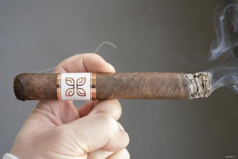 Peter James Emergence Sublime Peter James Emergence Sublime 2 768x512 21ZnOg