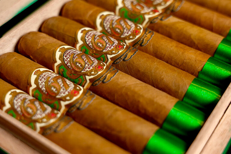 Valentino Siesto Announces Pca Exclusive Robusto Connecticut Valentino Siesto Robusto Connecticut 54 x 5 PCA Feature 768x512 RcqHOz