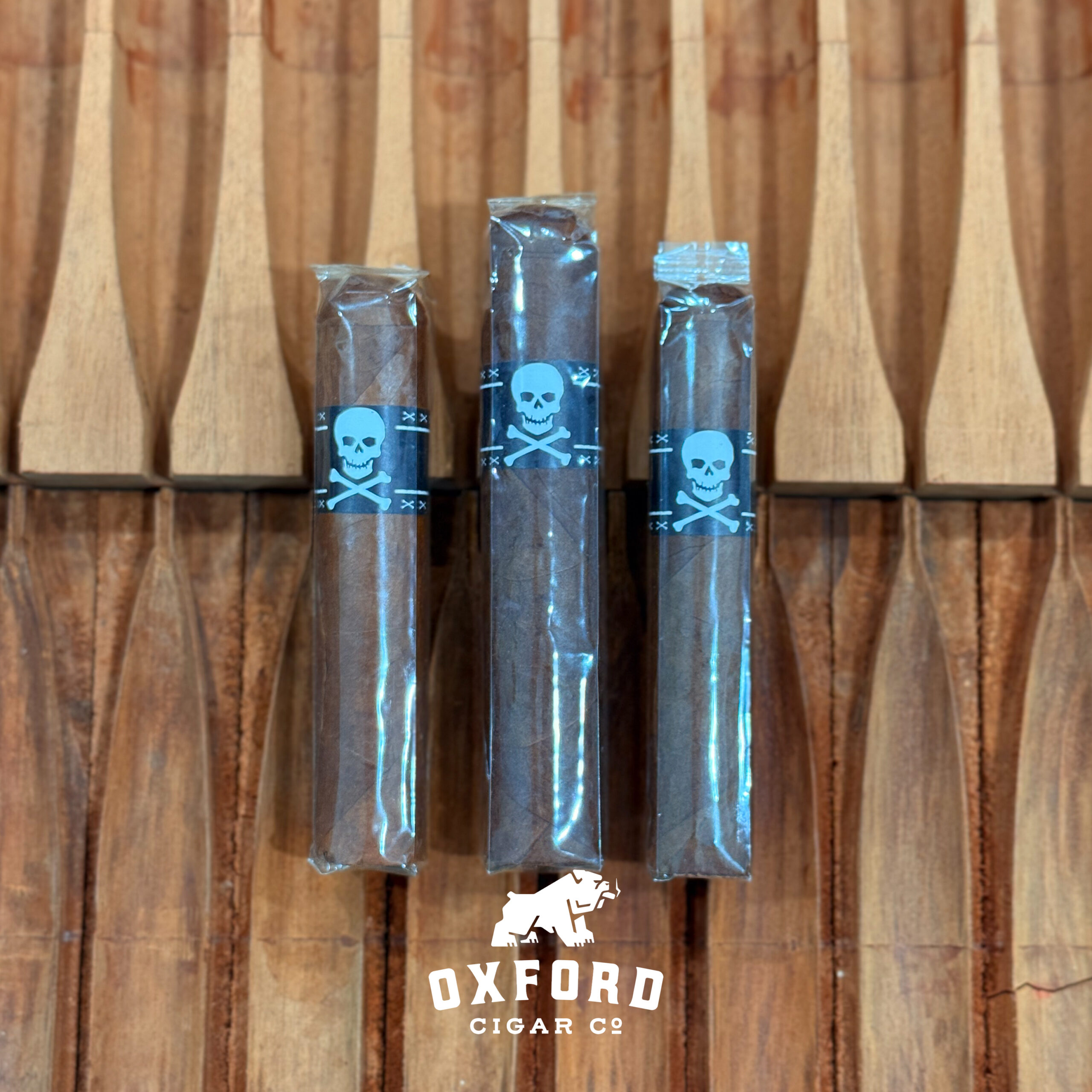 Viaje Skull &Amp; Bones 2025 Preferred Retailer Sampler Viaje Skull & Bones 2025 Preferred Retailer Sampler