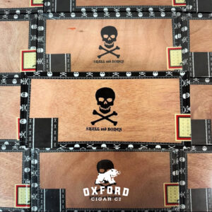 Viaje Skull &Amp; Bones 2025 Preferred Retailer Sampler Viaje Skull Bones 2025 Preferred Retailer Sampler