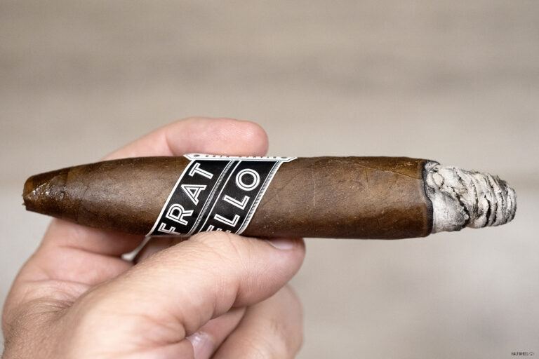 Fratello Bianco Nero Riserva Fratello Bianco Nero Riserva 2 768x512 uPyWwZ