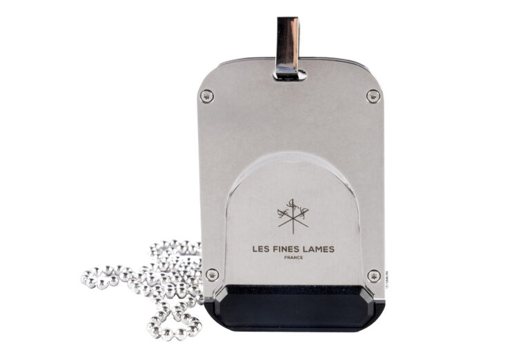 Les Fines Lames Le Tag T135 Les Fines Lames Le Tag T135 2 768x512