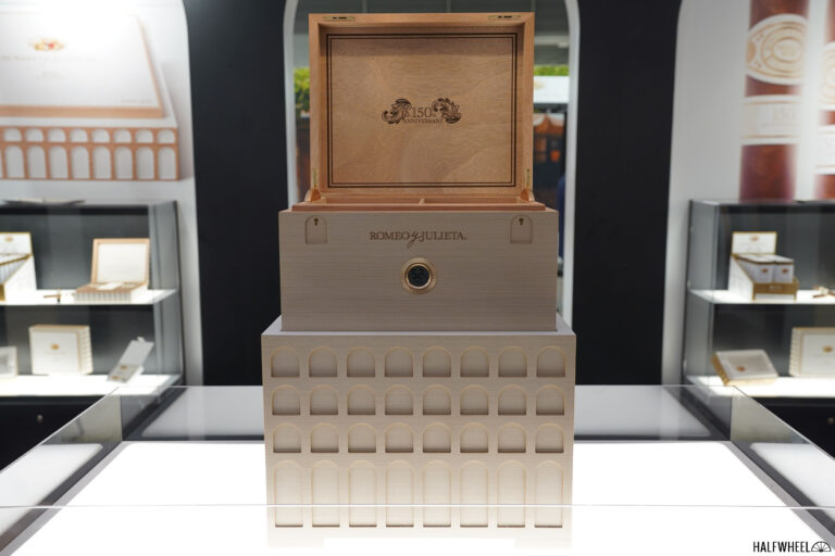 Romeo Y Julieta 150Th Anniversary Humidor Arrives In Stores Romeo y Julieta 150 Anniversary humidor open 768x512 4mmaqV