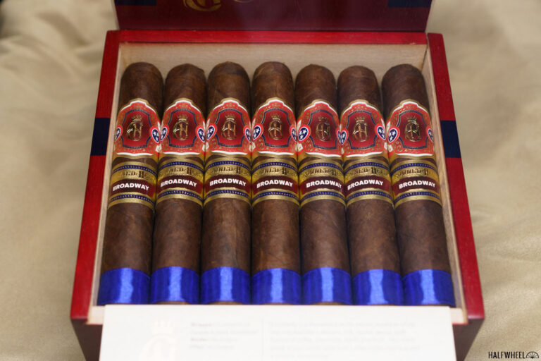 Crowned Heads Broadway Ships, Oz Family Cigars’ Karatoba Gets Nationwide Launch Crowned Heads Broadway 2 768x512 3sB4cU