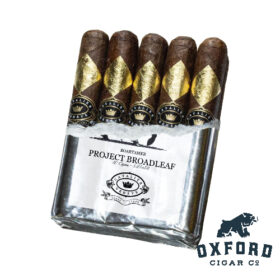 Cavalier Geneve Broadleaf Boartamer