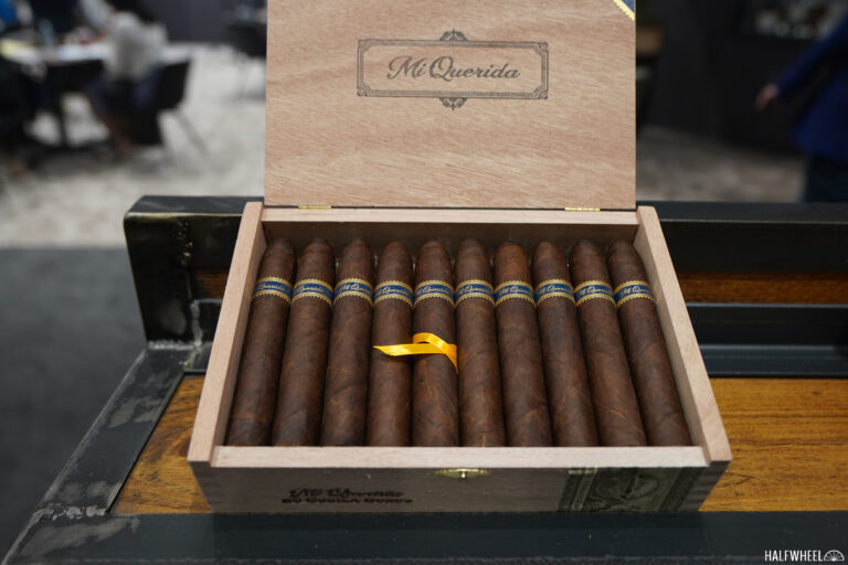 Dunbarton Tobacco &Amp; Trust Ships Mi Querida Gorila Gordo Mi Querida Gorila Gordo 768x512 1XjQKt