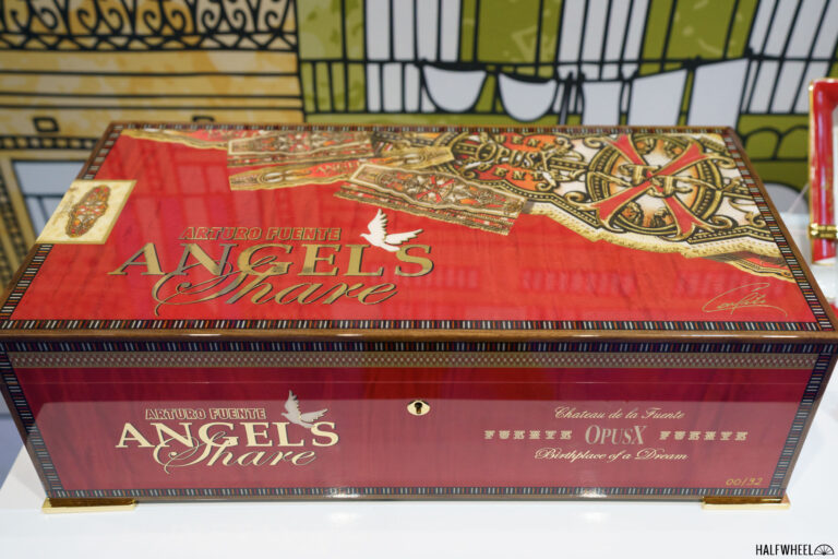 Elie Bleu Shipping Opusx Angel’s Share Stairway To Heaven Humidor Elie Bleu Fuente OpusX Angels Share Humidor 1 768x512 9JdLO6
