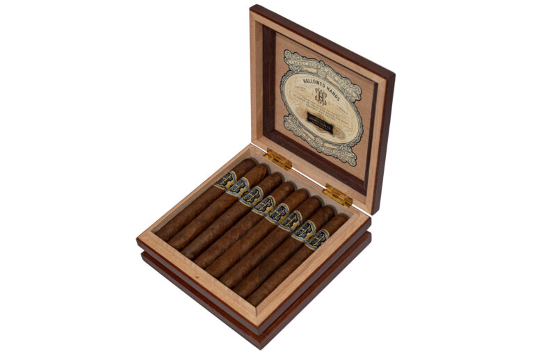 Avowed Adds Hallowed Hands Avowed Hallowed Hands Feature 768x512 tyTvwt