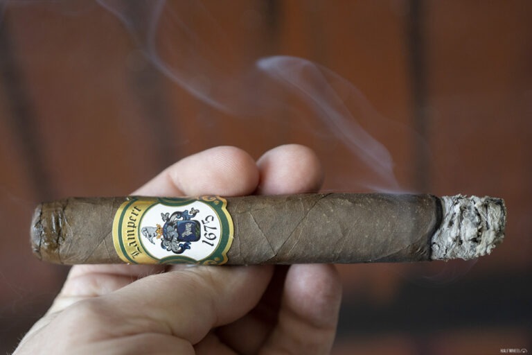 Lampert 1675 Edición Verde Toro Grande Lampert 1675 Edicion Verde Toro Grande 2 768x512 tYqkGm