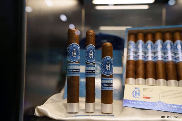 Moonflower, Oz Family Cigars Limited Edition World Cup 2026 Ship Moonflower 768x512